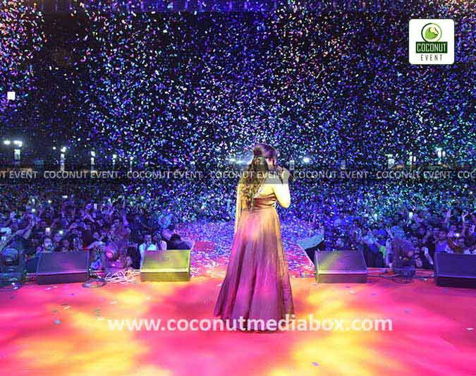 Shreya Ghoshal Live in Concert in 2017 at Ahmedabad by Coconut Event an event management company in Mumbai